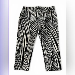 INC Bold Black & White Abstract Palm Leaf Print Capris Size 14